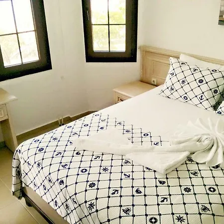 Hotel Saranda Butik 2*