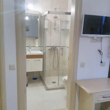 Hotel Saranda Butik 2*